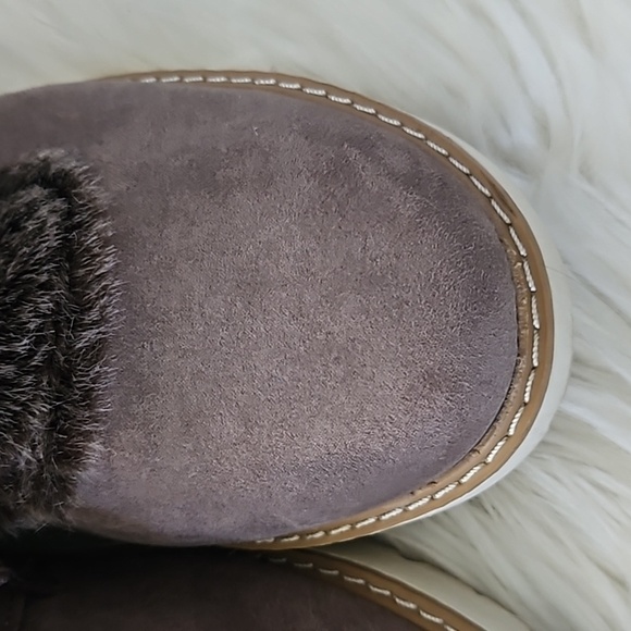 a.n.a Andes Brown Faux fur and Faux Suede Lace Up Rounded Toe Boots - Picture 6 of 14